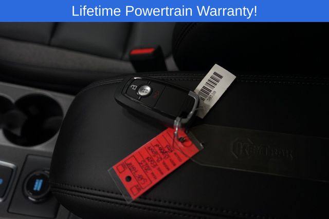 Thumbnail: 2025 Ford Bronco Sport - 15