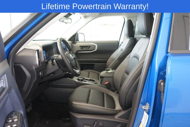 Thumbnail: 2025 Ford Bronco Sport - 10