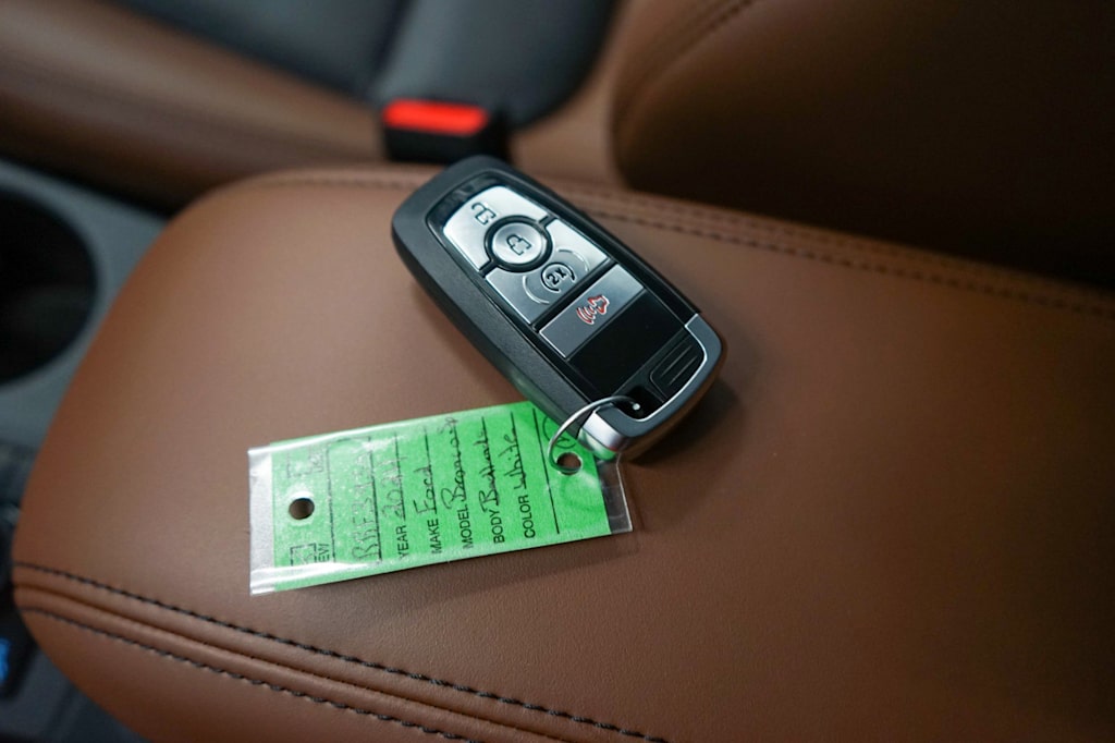 Thumbnail: 2024 Ford Bronco Sport - 16