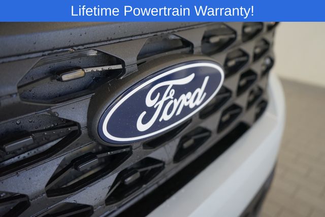 Thumbnail: 2025 Ford Maverick - 29