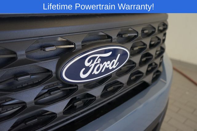 Thumbnail: 2025 Ford Maverick - 29