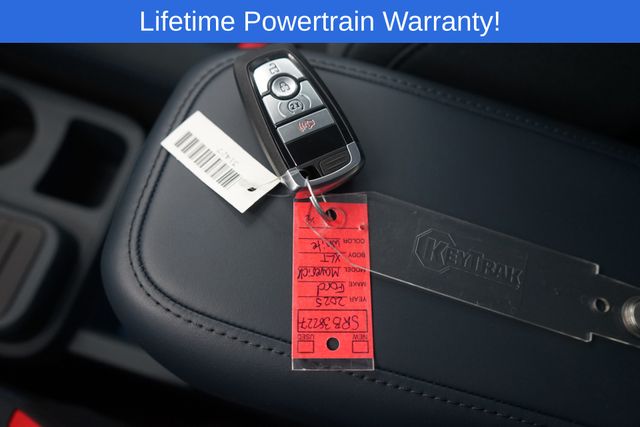 Thumbnail: 2025 Ford Maverick - 14