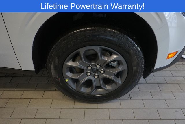 Thumbnail: 2025 Ford Maverick - 23