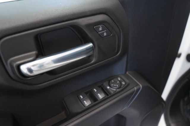Thumbnail: 2022 Chevrolet Silverado 1500 - 30