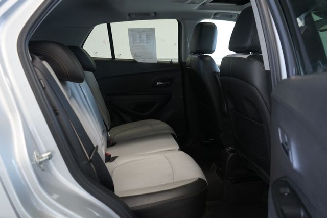 Thumbnail: 2018 Chevrolet Trax - 28