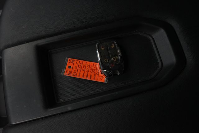 Thumbnail: 2020 GMC Sierra 1500 - 32