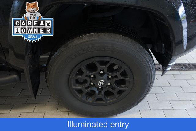 Thumbnail: 2021 Toyota Tacoma - 7