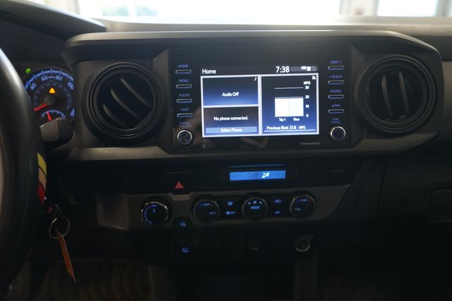 Thumbnail: 2021 Toyota Tacoma - 8