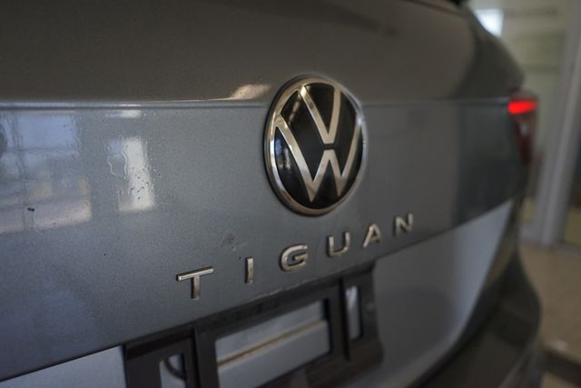 Thumbnail: 2024 Volkswagen Tiguan - 6