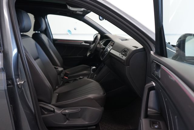 Thumbnail: 2024 Volkswagen Tiguan - 11