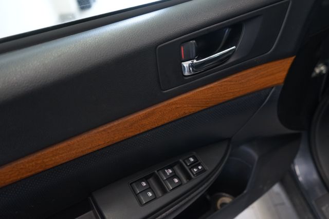 Thumbnail: 2013 Subaru Outback - 27