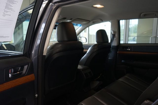 Thumbnail: 2013 Subaru Outback - 12