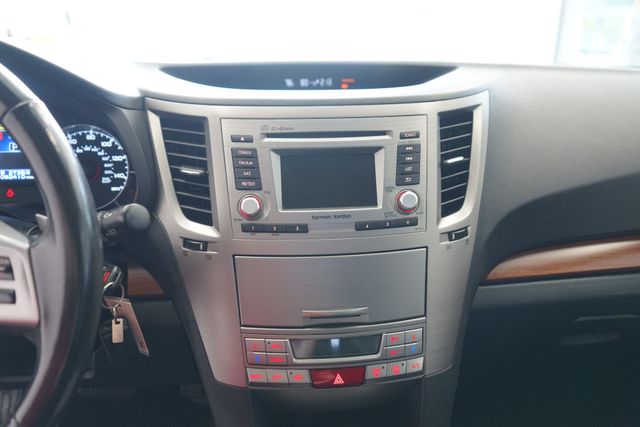 Thumbnail: 2013 Subaru Outback - 13
