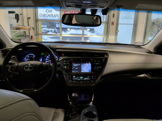 Thumbnail: 2015 Toyota Avalon - 2