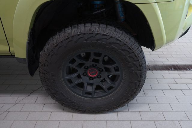 Thumbnail: 2022 Toyota 4Runner - 7