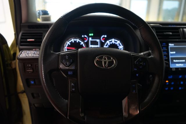 Thumbnail: 2022 Toyota 4Runner - 2