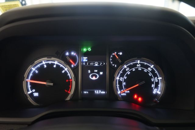 Thumbnail: 2022 Toyota 4Runner - 14