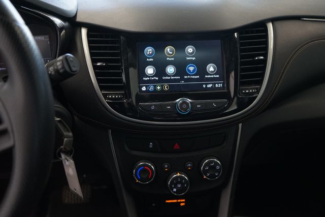 Thumbnail: 2018 Chevrolet Trax - 8