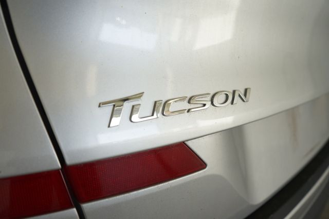 Thumbnail: 2019 Hyundai Tucson - 6