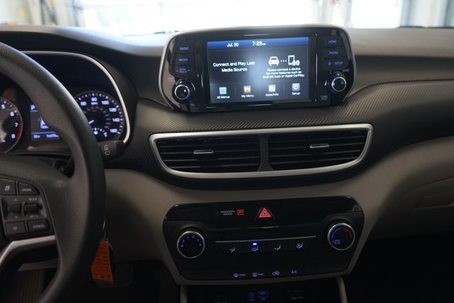 Thumbnail: 2019 Hyundai Tucson - 8