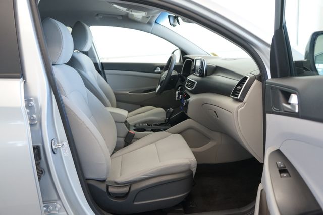 Thumbnail: 2019 Hyundai Tucson - 11