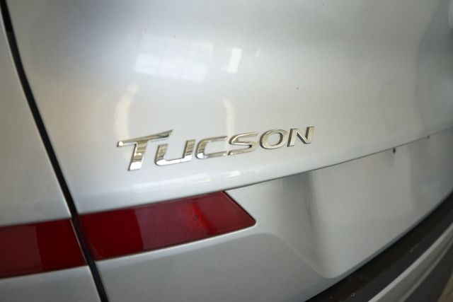 Thumbnail: 2019 Hyundai Tucson - 7