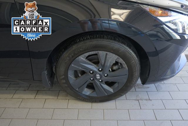 Thumbnail: 2023 Hyundai Elantra - 8