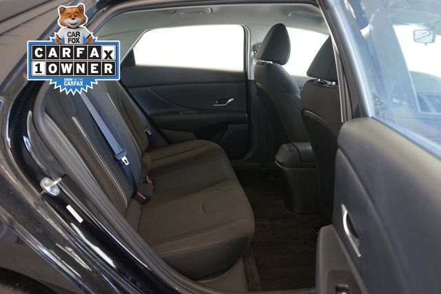 Thumbnail: 2023 Hyundai Elantra - 32