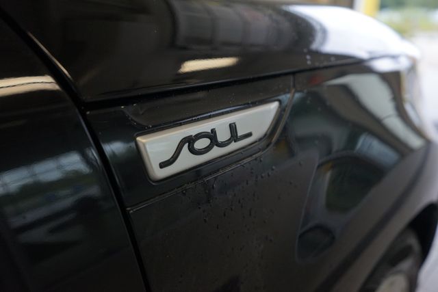 Thumbnail: 2017 Kia Soul - 19