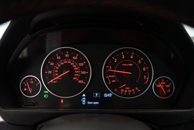 Thumbnail: 2018 BMW 3 Series - 9