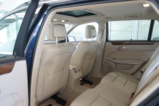 Thumbnail: 2014 Mercedes-Benz E-Class - 12