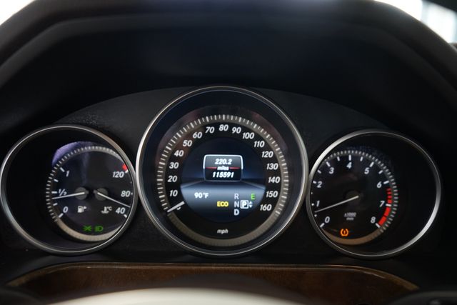 Thumbnail: 2014 Mercedes-Benz E-Class - 15