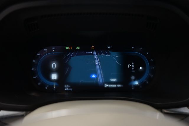 Thumbnail: 2022 Volvo XC60 - 15