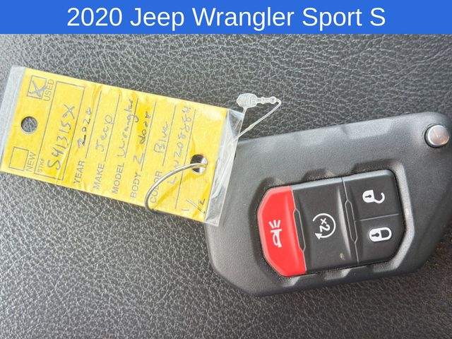 Thumbnail: 2020 Jeep Wrangler - 12