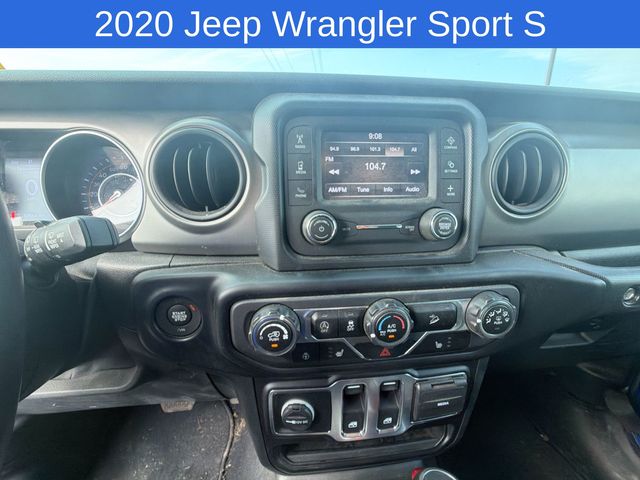 Thumbnail: 2020 Jeep Wrangler - 9