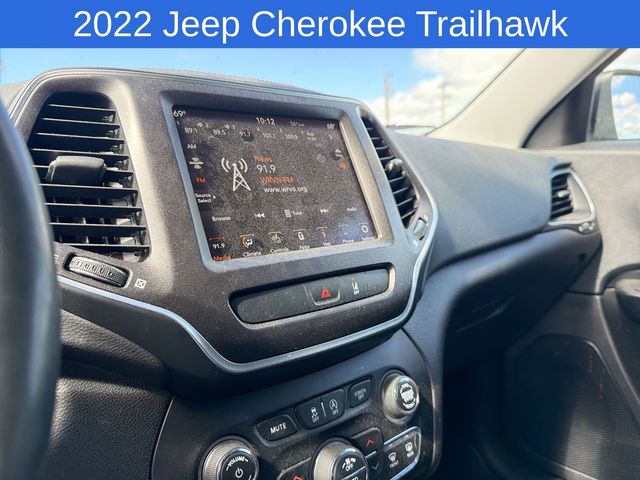 Thumbnail: 2022 Jeep Cherokee - 8