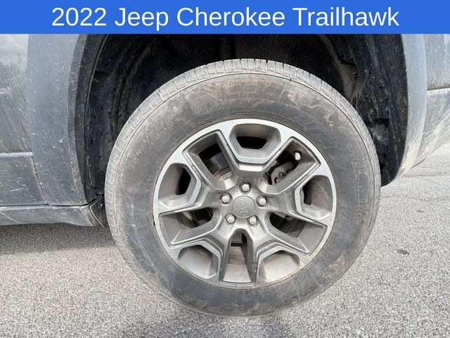 Thumbnail: 2022 Jeep Cherokee - 19