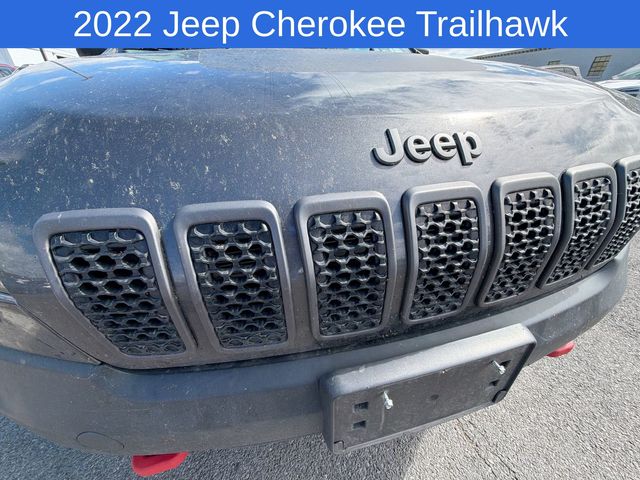Thumbnail: 2022 Jeep Cherokee - 17