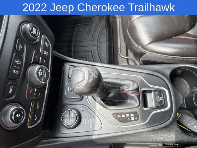 Thumbnail: 2022 Jeep Cherokee - 13