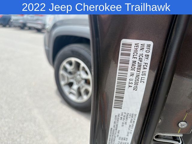 Thumbnail: 2022 Jeep Cherokee - 28