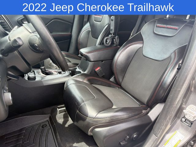 Thumbnail: 2022 Jeep Cherokee - 10