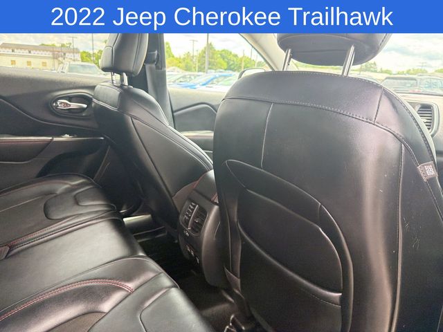 Thumbnail: 2022 Jeep Cherokee - 8