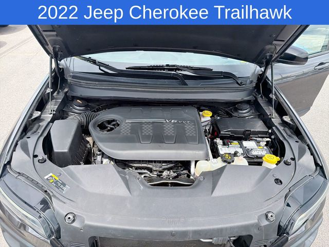 Thumbnail: 2022 Jeep Cherokee - 7