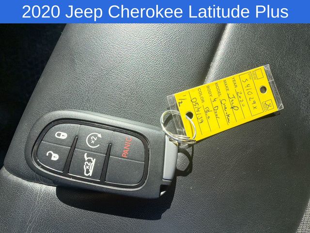 Thumbnail: 2020 Jeep Cherokee - 15