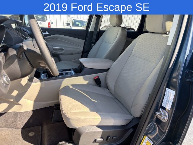 Thumbnail: 2019 Ford Escape - 11