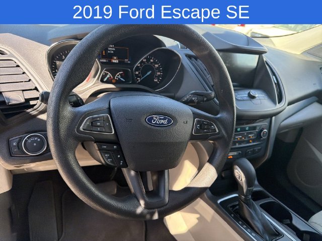 Thumbnail: 2019 Ford Escape - 10