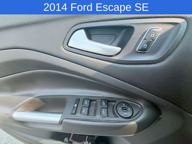 Thumbnail: 2014 Ford Escape - 16