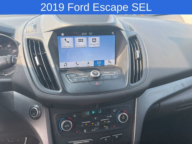 Thumbnail: 2019 Ford Escape - 21