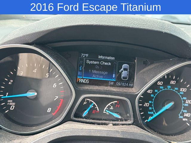 Thumbnail: 2016 Ford Escape - 9