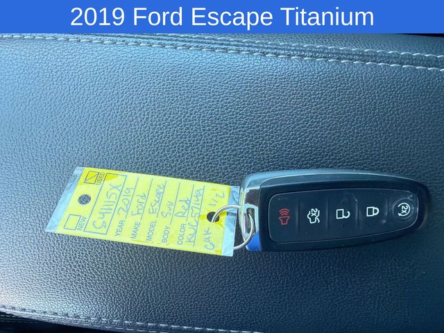 Thumbnail: 2019 Ford Escape - 13